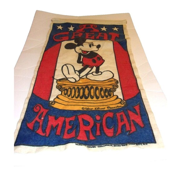 A Great American Mickey Mouse Disney Felt Banner  Vintage 1970's - Picture 1 of 6